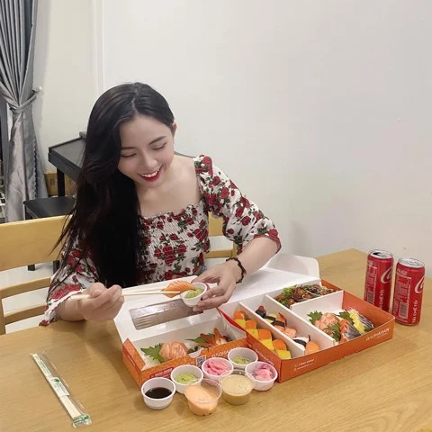 Chị Minh Anh